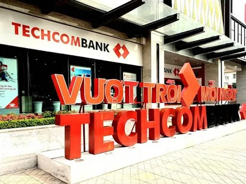 Khách hàng có thể khiếu kiện nếu bị thiệt hại do giao dịch điện tử của ngân hàng Techcombank bị lỗi